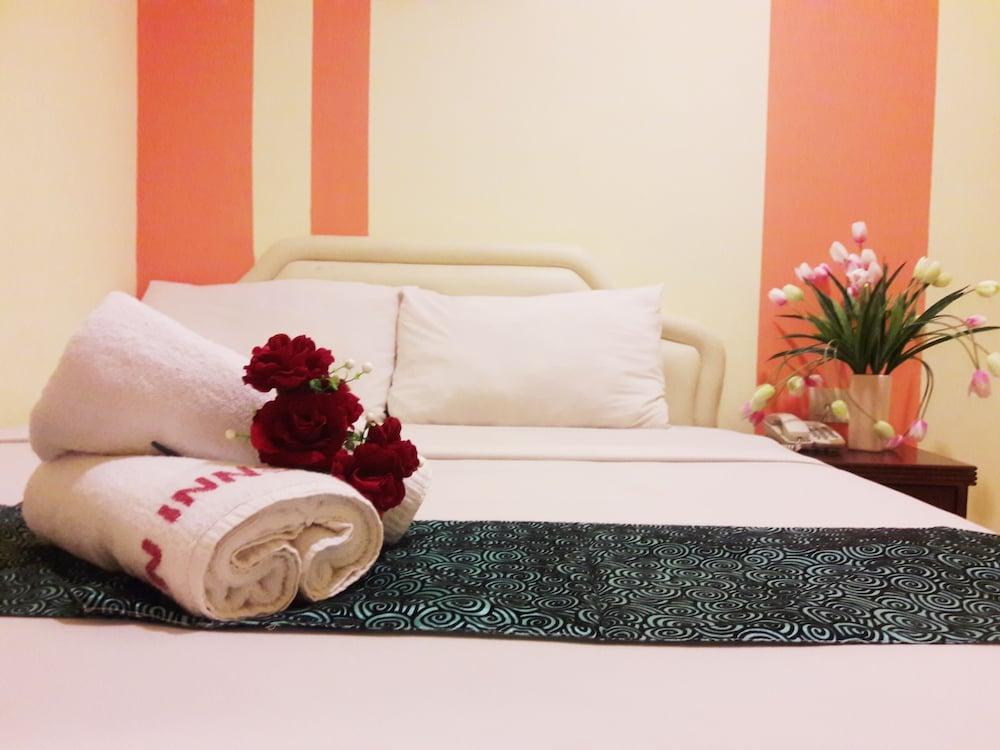 Sun Inns Hotel D'Mind Seri Kembangan Exterior foto