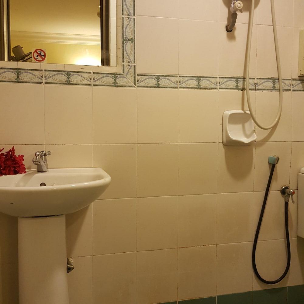 Sun Inns Hotel D'Mind Seri Kembangan Exterior foto